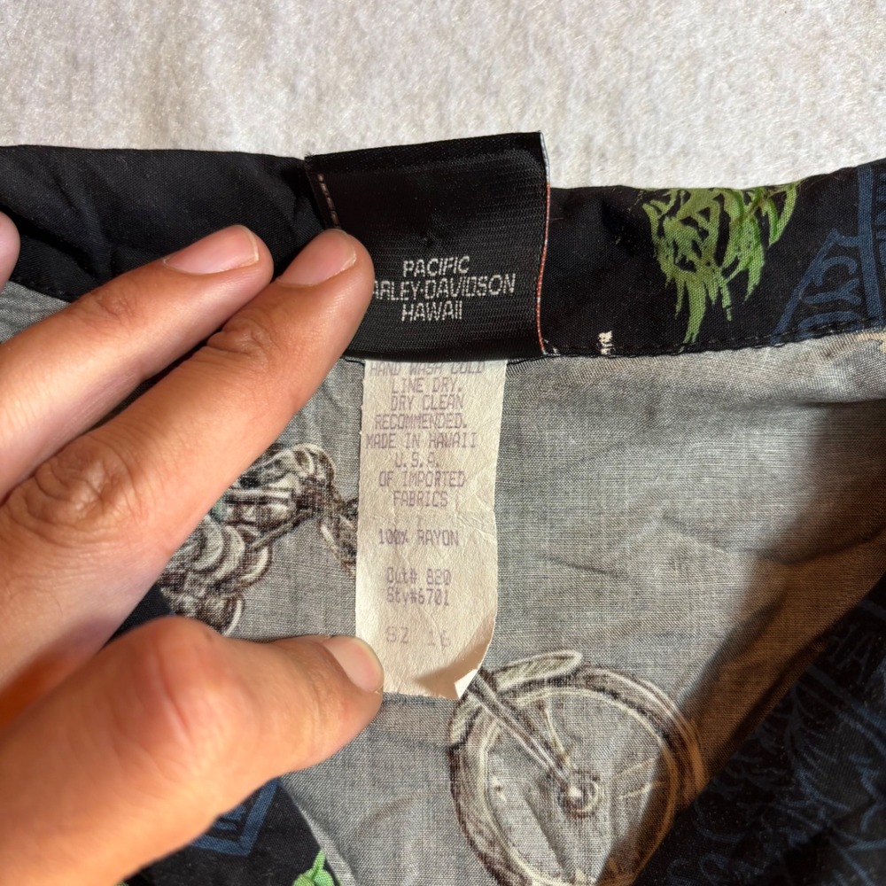 Harley Davidson Boys Hawaiian Button Up Shirt Black Motorcycles Palm Trees Aloha - Picture 4 of 8
